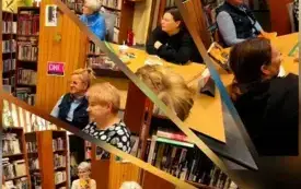 kolaż trzech zdjęć: członkinie DKK podczas trwającego spotkania.