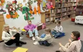 Zabawa z pokazywaniem &ndash; Studnia