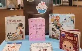 Książkowa wystawka w Oddziale Dziecięcym.