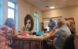 Uczestnicy spotkania Bibliotecznego Klubu Filmowego.