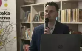 dr Grzegorz Urbanek