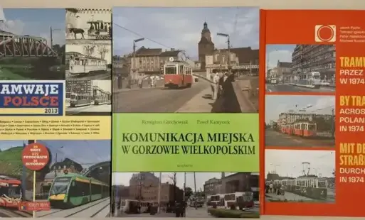 1.	Remigiusz Grochowiak, Paweł Kamyszek, „Komunikacja miejska w Gorzowie Wielkopolskim”, wyd. Kolpress, Poznań, 2024 2.	„Tramwaje w Polsce”, wyd. Księży Młyn Dom Wydawniczy, Łódź, 2013 3.	Jacek Pudło, Tomasz Igielski, Peter Haseldine, Michael Russell, “Tr