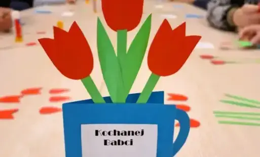 Laurka z tulipanami dla kochanej babci.