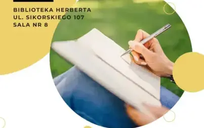 Plakat zapraszający na otwarte warsztaty literackie z Beatą Igielską. W centralnej części dłoń z długopisem pisząca w zeszycie, powyżej maszyna do pisania i dłonie na niej piszące. Tekst: Masz bogatą wyobraźnię, ale nie wiesz, jak przelać swoje pmysły na 