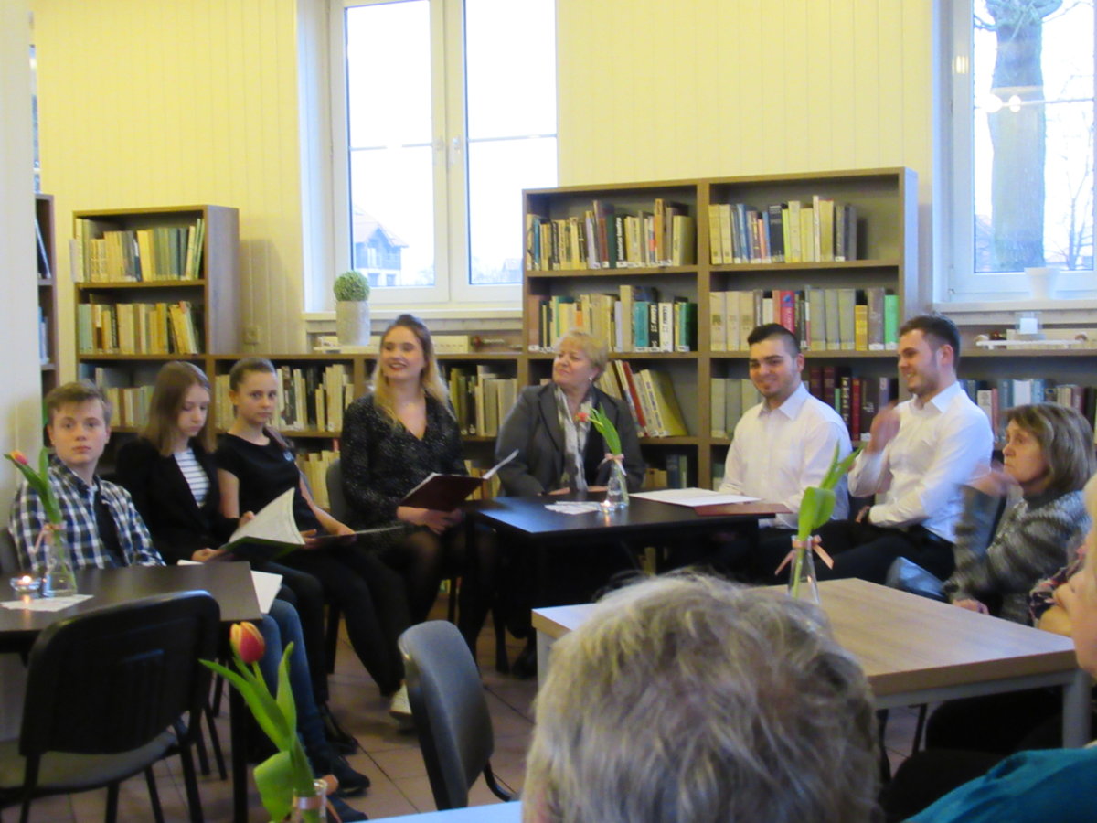 Spotkanie Dyskusyjnego Klubu Książki w Strzelcach Krajeńskich
