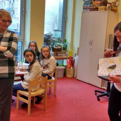 Wizyta dzieci z programu Erasmus + w Wojewódzkiej i Miejskiej Bibliotece Publicznej im. Zbigniewa Herberta w Gorzowie Wielkopolskim