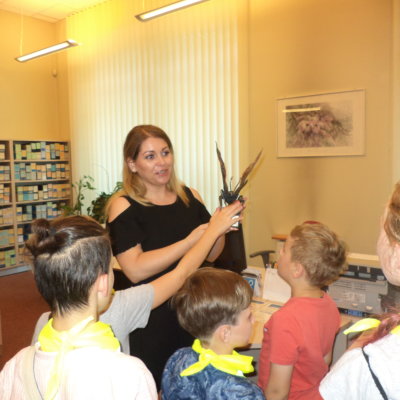 Wycieczka dzieci uczestniczących w półkolonii organizowanej przez Muzeum Lubuskie im. Jana Dekerta w Gorzowie Wielkopolskim