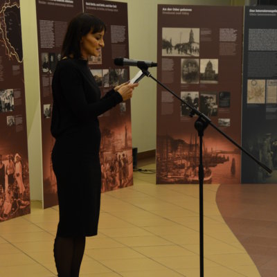 9 listopada 2018 r. odbył się uroczysty wernisaż wystawy pt. "Z biegiem rzeki. Dzieje Żydów nad Odrą"