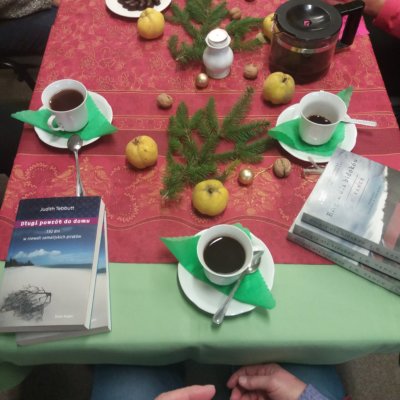 Dnia 11 grudnia 2018 r. uczestnicy Dyskusyjnego Klubu Książki spotkali się , aby porozmawiać o publikacji D.J. Vance’a, pt.: „Elegia dla bidoków”.