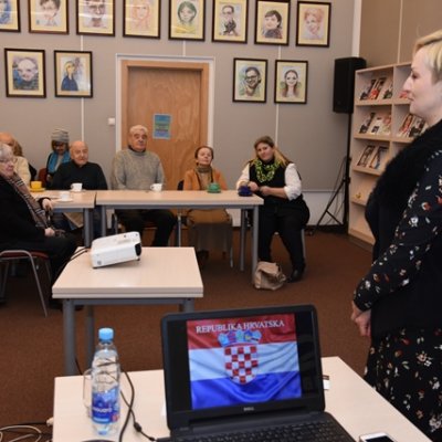 24 stycznia 2019 r. w ramach cyklu Biblioteka Aktywnego Seniora spotkaliśmy się z pilotem wycieczek – Małgorzatą Korbanek .