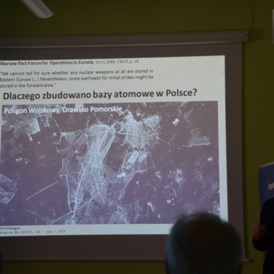 Wykład dr. Grzegorza Kiarszysa pt. „Atomowi żołnierze wolności. Archeologia magazynów amunicji jądrowej w Polsce”; 9 kwietnia 2019 r.