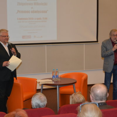 5 kwietnia 2019 r. odbyło się drugie spotkanie z cyklu "Lubuskie rozmowy u Herberta". Tym razem gorzowska książnica gościła prof. Zbigniewa Mikołejkę, który opowiedział o roli przemocy w życiu społecznym.