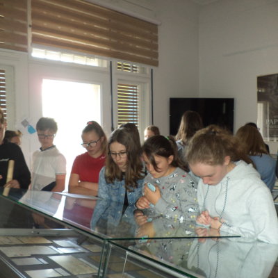 W dniu 27 maja br. w lekcji (grze) mobilnej „Herbatka u Herberta” udział wzięła młodzież VII klasy z Katolickiego Stowarzyszenia Wychowawców w Gorzowie Wielkopolskim.