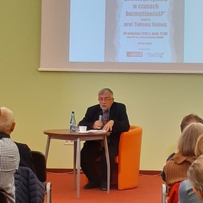 Gościem kolejnych "Lubuskich rozmów u Herberta" był prof. Tadeusz Gadacz, który 24 września 2019 r. zaprezentował wykład pt. "Dlaczego żyjemy w czasach bezmyślności".