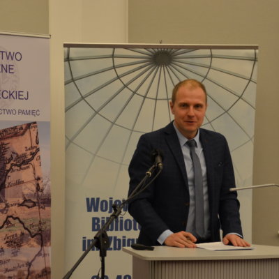 16 października 2019 roku w Wojewódzkiej i Miejskiej Bibliotece Publicznej im. Zbigniewa Herberta odbyło się seminarium poświęcone stratom dóbr kultury w czasie II wojny światowej na obszarze terenów, które włączono do Polski po 1945 roku.