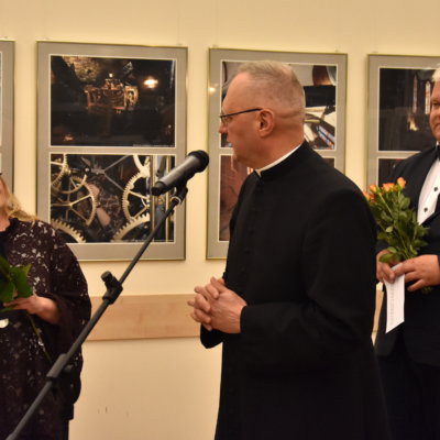 21 listopada 2019 r. w holu Biblioteki Herberta miało miejsce uroczyste otwarcie wystawy fotografii Emilii Wójcik: “Katedra. Serce Gorzowa - nowy blask”. Kolejne etapy odrestaurowywania (po pożarze w lipcu 2017 r.) najstarszej świątyni w mieście, zostały zatrzymane w kadrze.