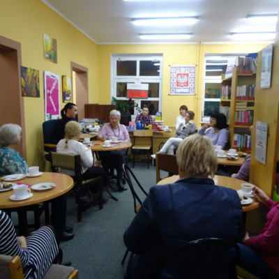 22 Listopada 2019 roku w Bibliotece w Ośnie Lubuskim przy współudziale Dyskusyjnego Klubu Książki odbyło się spotkanie z autorką książki ,, Moje sanktuarium” Natalią Koszelą