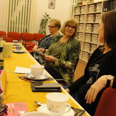 28 listopada 2019 r., odbyło się spotkanie członków Dyskusyjnego Klubu Książki
