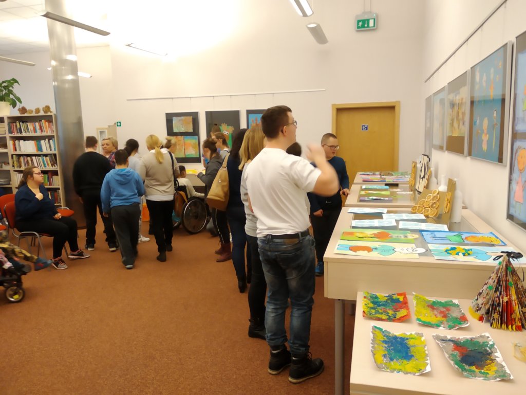 23 stycznia 2019 r. w galerii „Krąg” odbyło się otwarcie wystawy prac plastycznych uczniów z Zespołu Kształcenia Nr 1 z Gorzowa Wielkopolskiego.