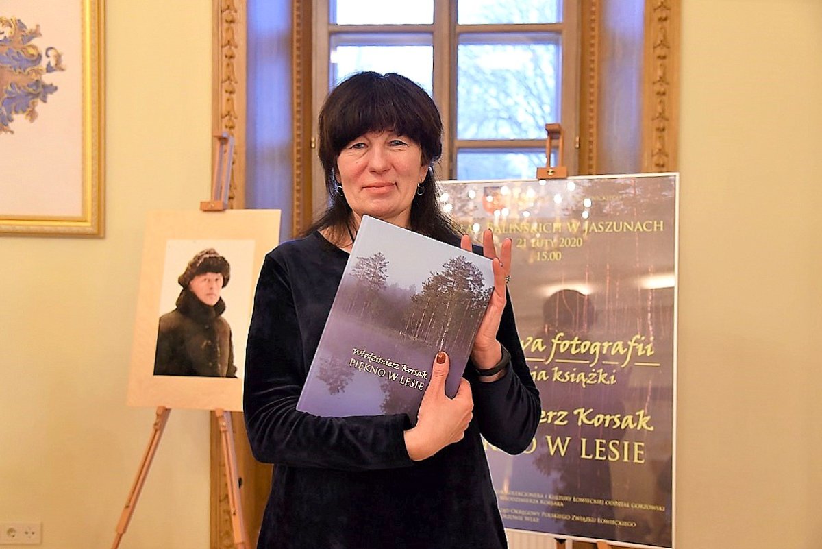 W dniach 19-23 lutego 2020 roku H. Leśniak przebywał w gościnnych Solecznikach, gdzie przekazał na ręce mera Samorządu Zdzisława Palewicza egzemplarz książki „Piękno w lesie”, która została ciepło przyjęta i wzbudziła ogromne zainteresowanie.
