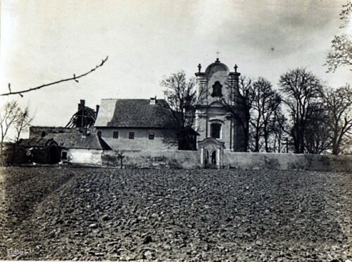 Opatów, lata 1900-1910. Klasztor oo. Bernardynów. 